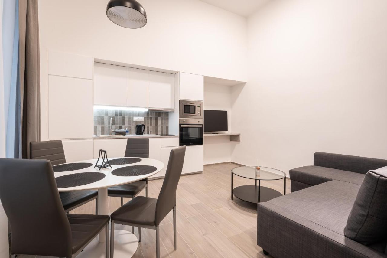 K10 - Kazinczy Street Heritage Suite - Best Location By Bqa Βουδαπέστη Εξωτερικό φωτογραφία
