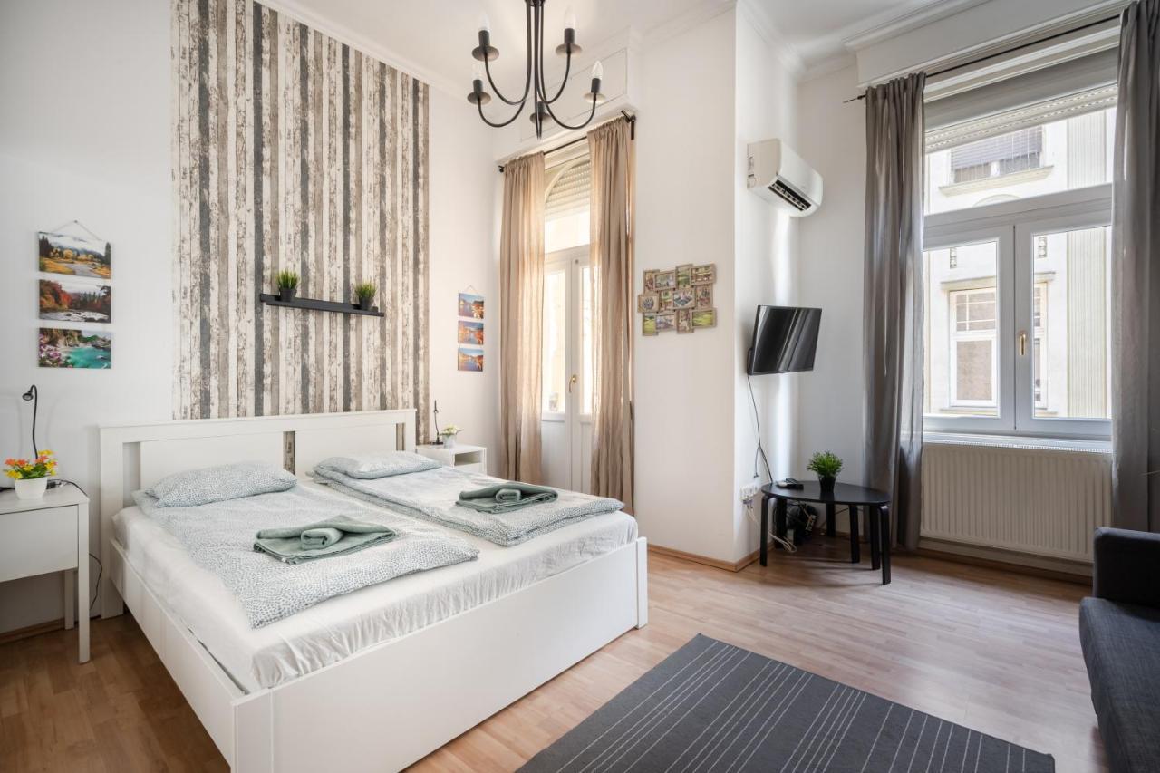 K10 - Kazinczy Street Heritage Suite - Best Location By Bqa Βουδαπέστη Εξωτερικό φωτογραφία